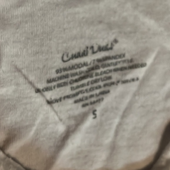 Size small plain white long sleeve tee - Picture 3 of 3